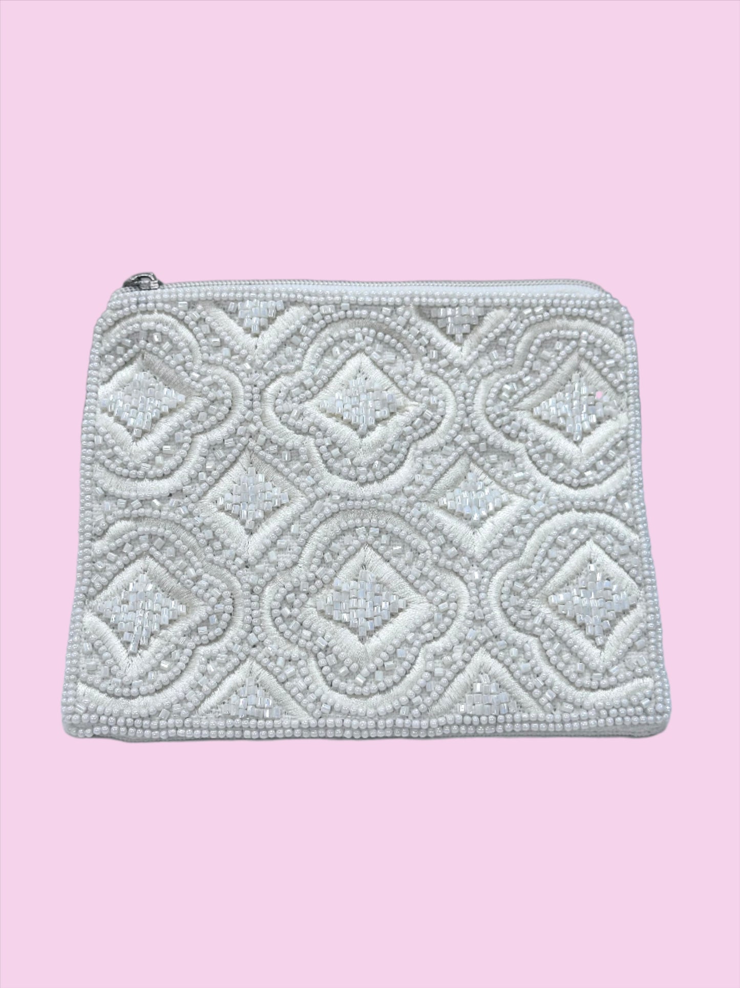 BEADED WHITE COIN PURSE